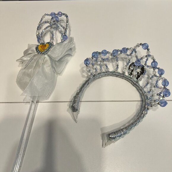 DISNEY Authentic Cinderella Deluxe Costume Dress, Crown & Scepter (Girls Med) - Picture 11 of 16